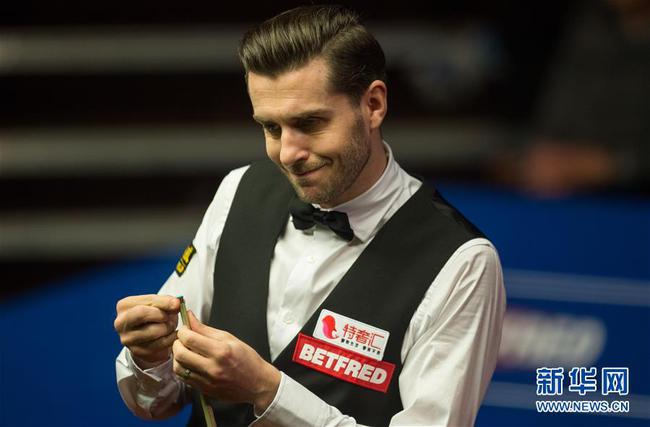 在于全面的 在于全面的