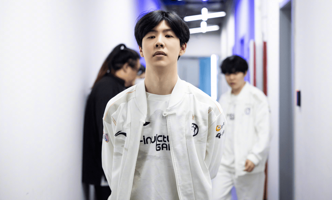 类似的强强 类似的强强