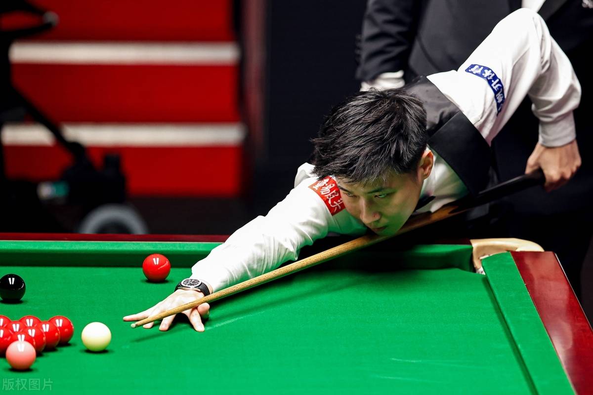 恰恰相反 恰恰相反